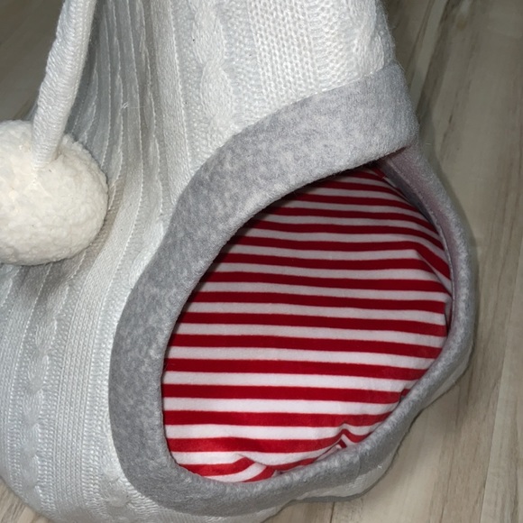 Cat perch bed. - Picture 8 of 8